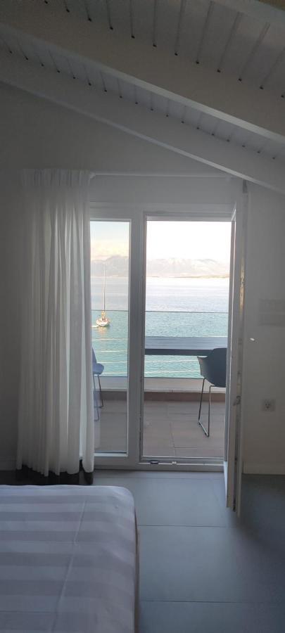 Villa By The Sea - Paleros Exterior foto